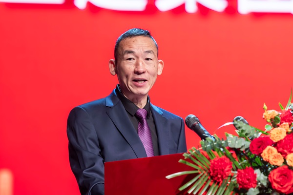 1米兰官方网站_米兰milan(中国)党委副书记、监事会主席陈百斌主持庆典仪式.jpg 1米兰官方网站_米兰milan(中国)党委副书记、监事会主席陈百斌主持庆典仪式.jpg